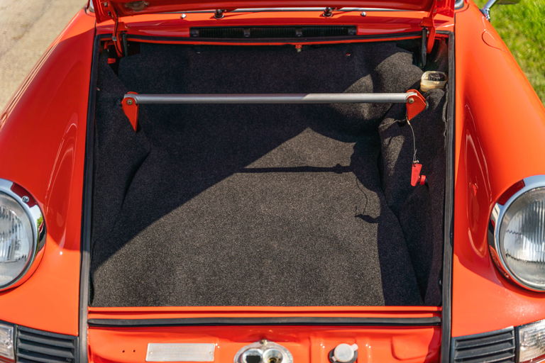 Porsche 911 Carrera RS