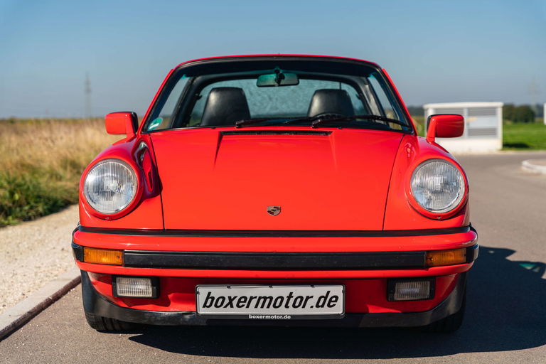 Porsche 911 Carrera 3.2