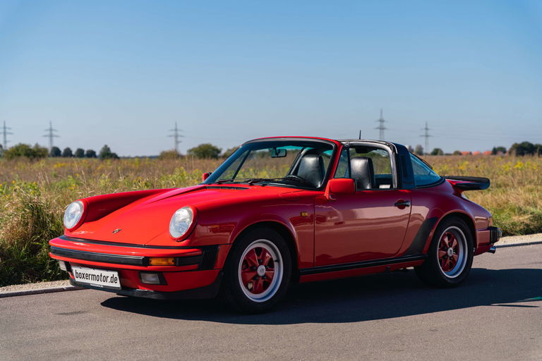 Porsche 911 Carrera 3.2