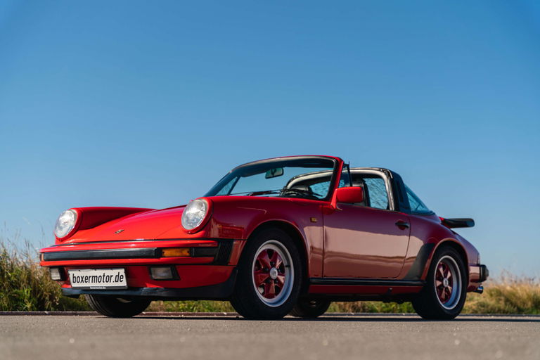 Porsche 911 Carrera 3.2
