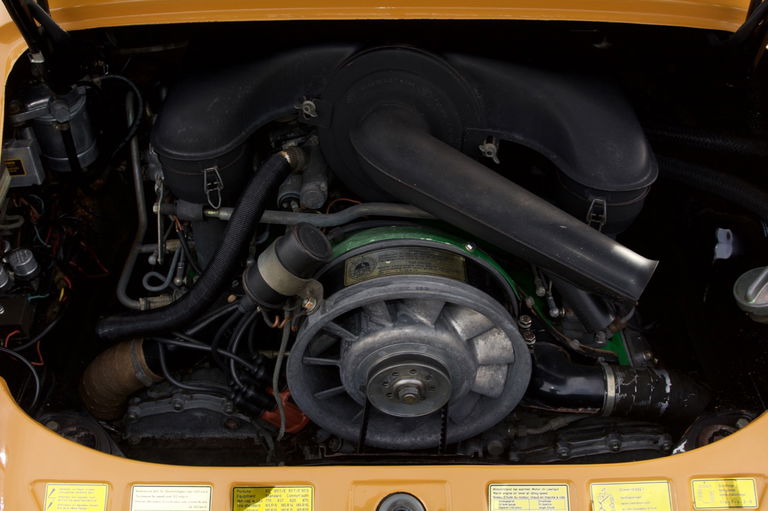 Porsche 911 E