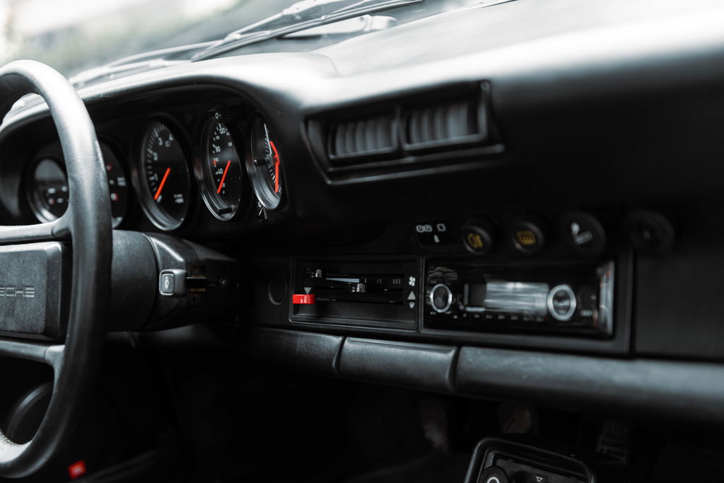 Porsche 911 Carrera 3.2