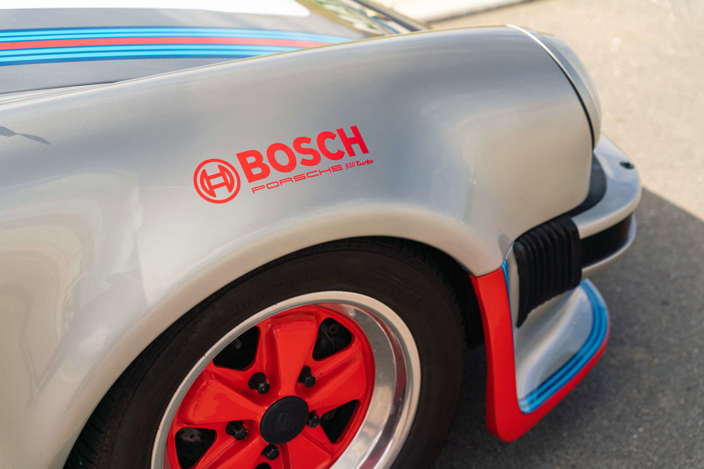 Porsche 911 Turbo 3.3 (US)