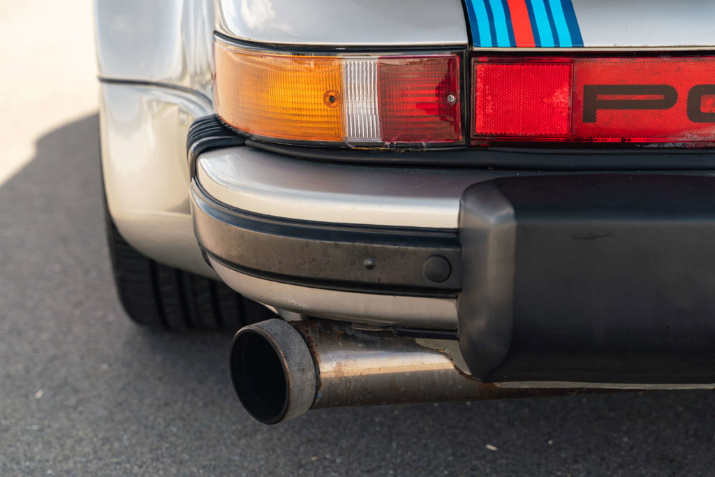 Porsche 911 Turbo 3.3 (US)