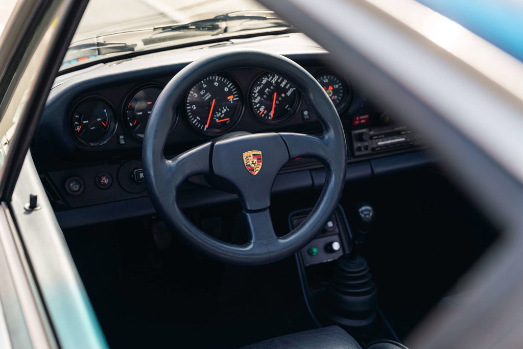 Porsche 911 Turbo 3.3 (US)