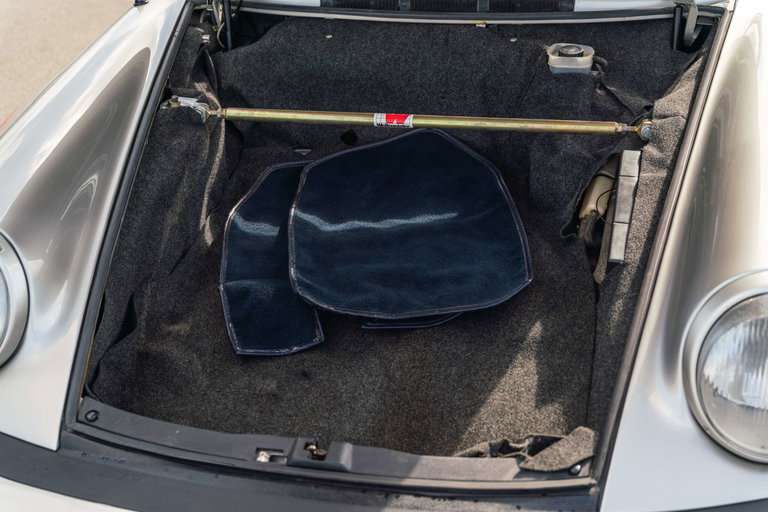 Porsche 911 Turbo 3.3 (US)