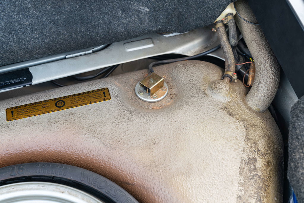 Porsche 911 Turbo 3.3 (US)