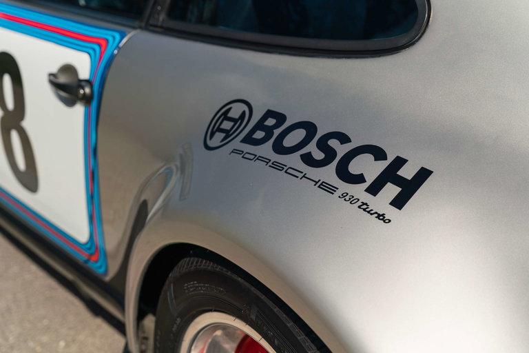 Porsche 911 Turbo 3.3 (US)