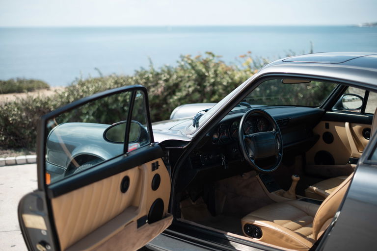 Porsche 964 Carrera 2