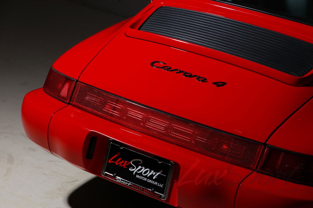 Porsche 964 Carrera 4