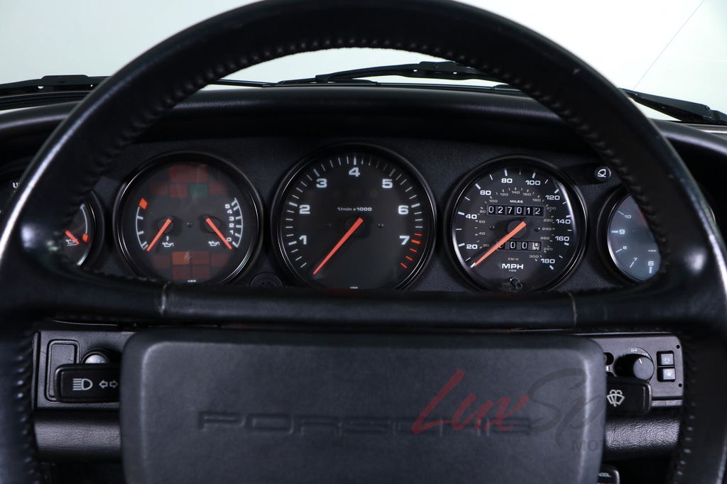 Porsche 964 Carrera 4