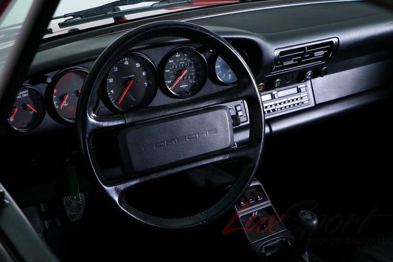 Porsche 964 Carrera 4