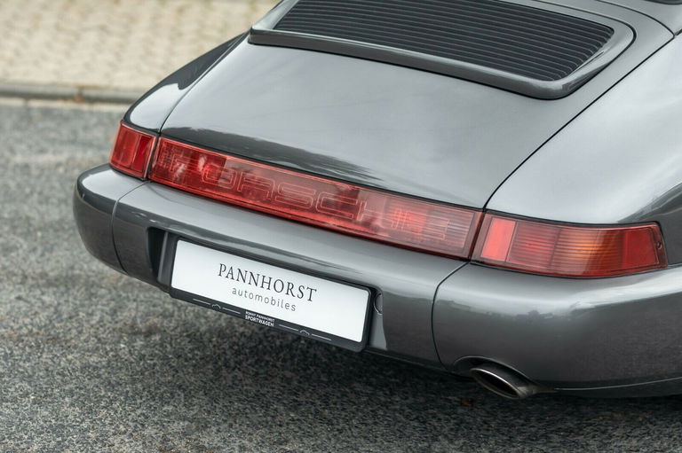 Porsche 964 Carrera 4