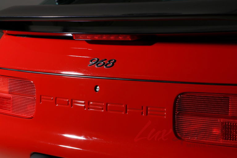 Porsche 968