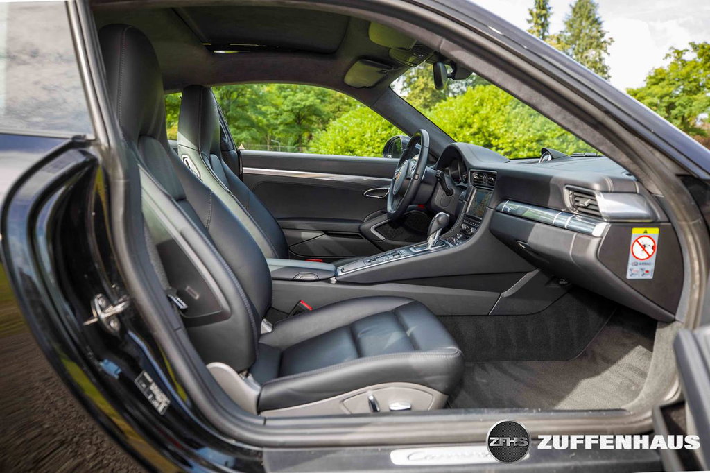 Porsche 991 Carrera 4