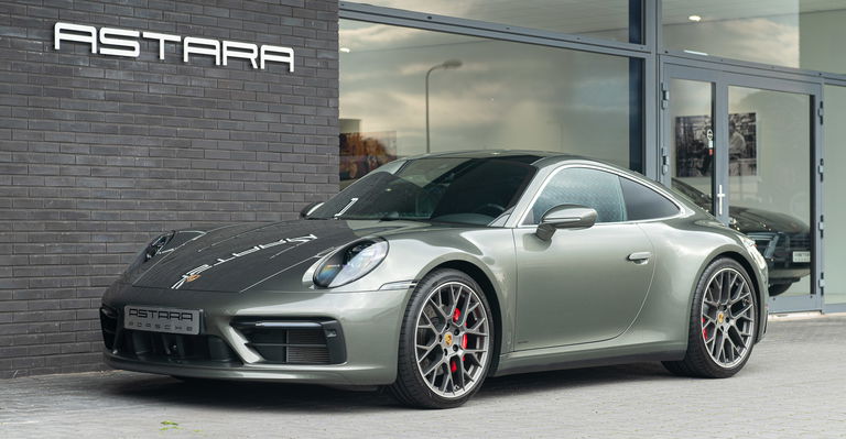 Porsche 992 Carrera 4S