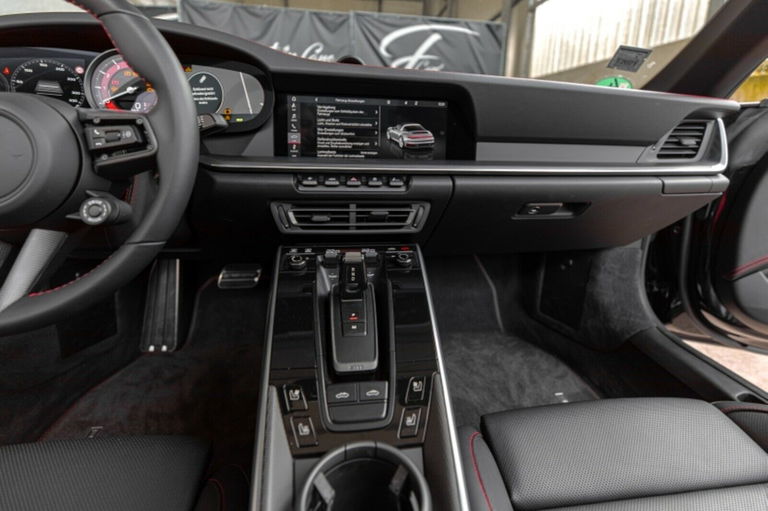 Porsche 992 Targa 4S