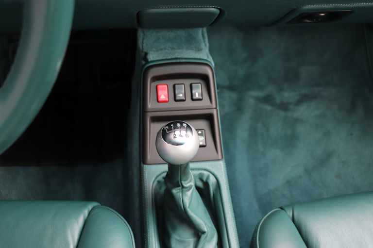 Porsche 993 Carrera 4S