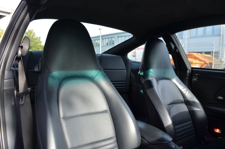 Porsche 996 Carrera 4S