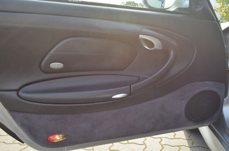 Porsche 996 Carrera 4S