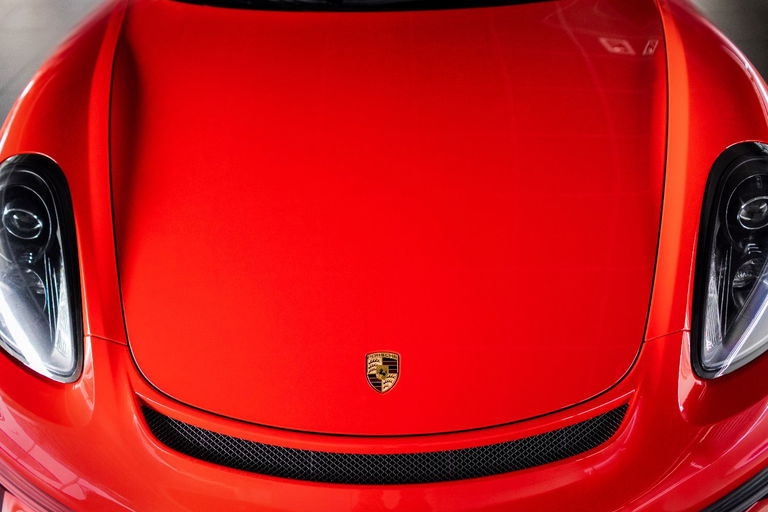 Porsche 981 Cayman GT4