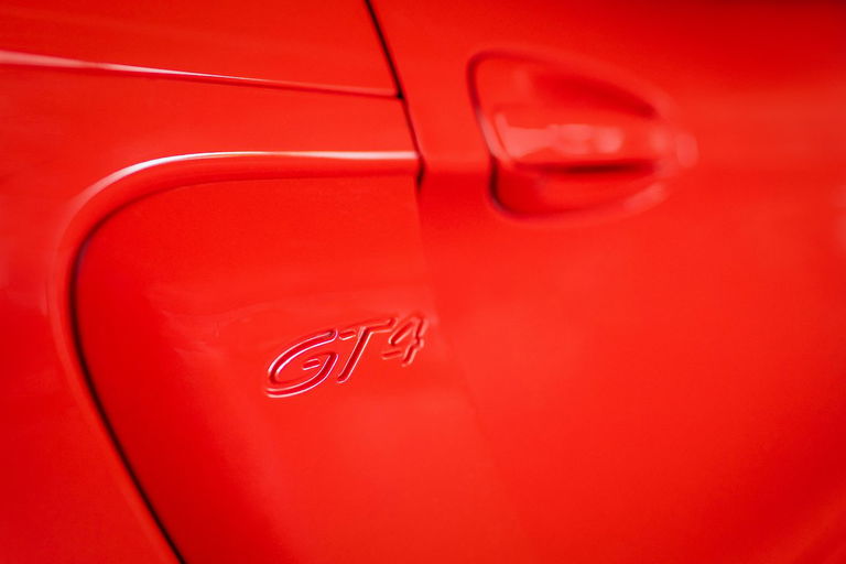 Porsche 981 Cayman GT4