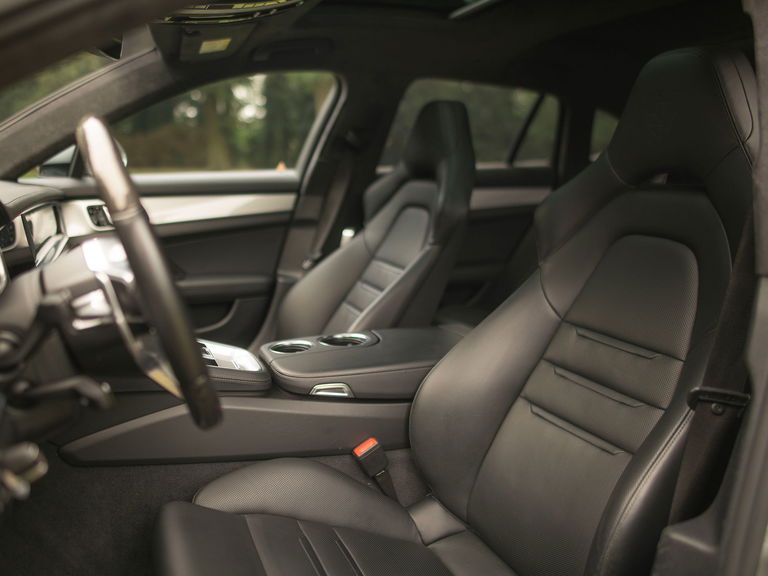 Porsche Panamera 4 E-Hybrid