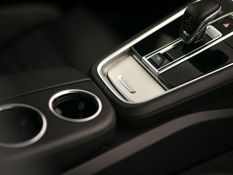 Porsche Panamera 4 E-Hybrid