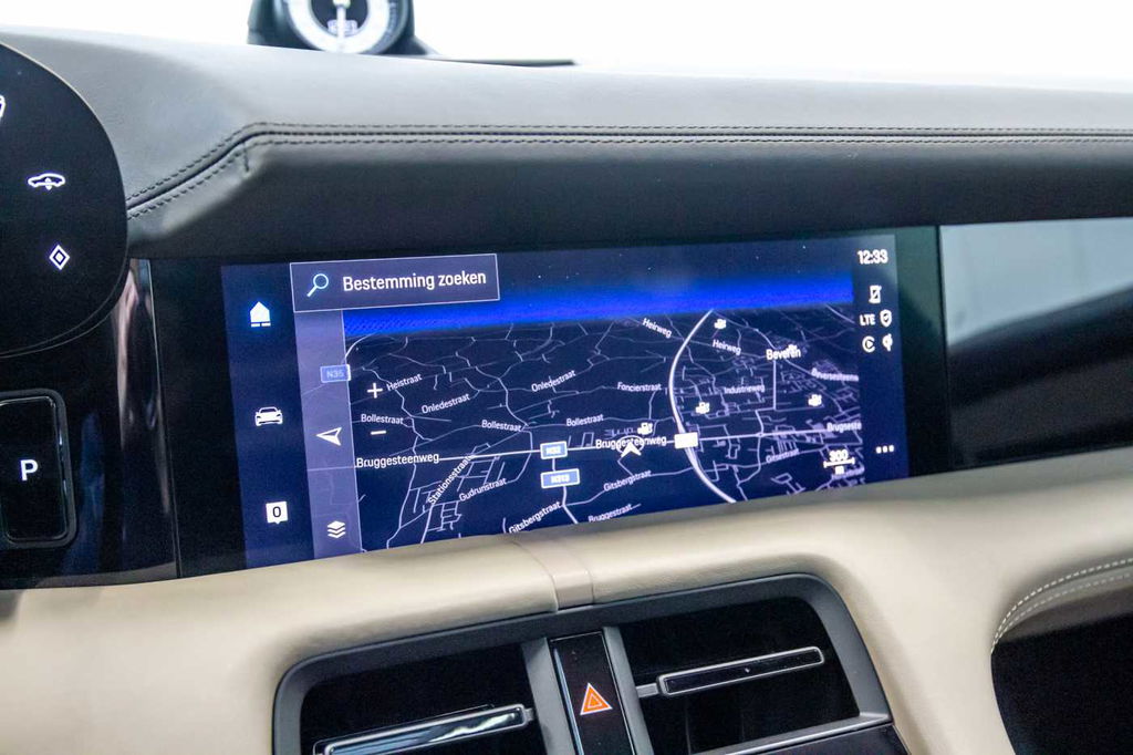 Porsche Taycan Turbo