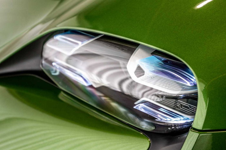 Porsche Taycan Turbo