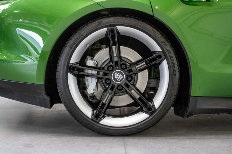 Porsche Taycan Turbo
