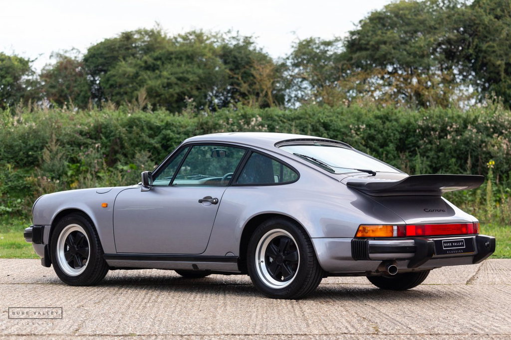 Porsche 911 Carrera 3.2 Supersport