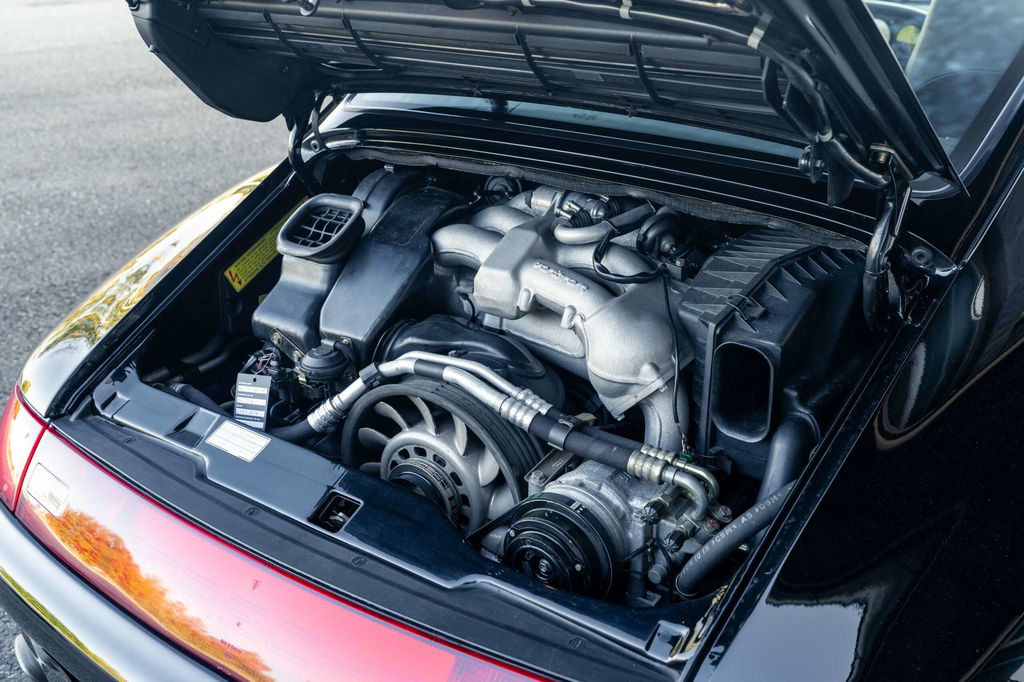 Porsche 993 Carrera 4S