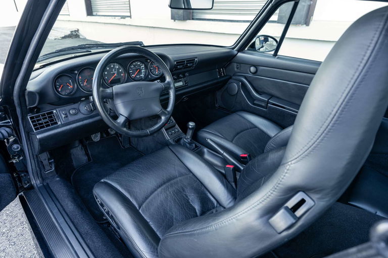 Porsche 993 Carrera 4S