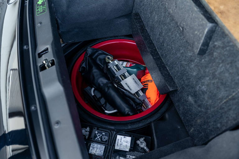 Porsche 993 Carrera 4S