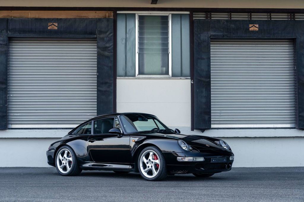 Porsche 993 Carrera 4S