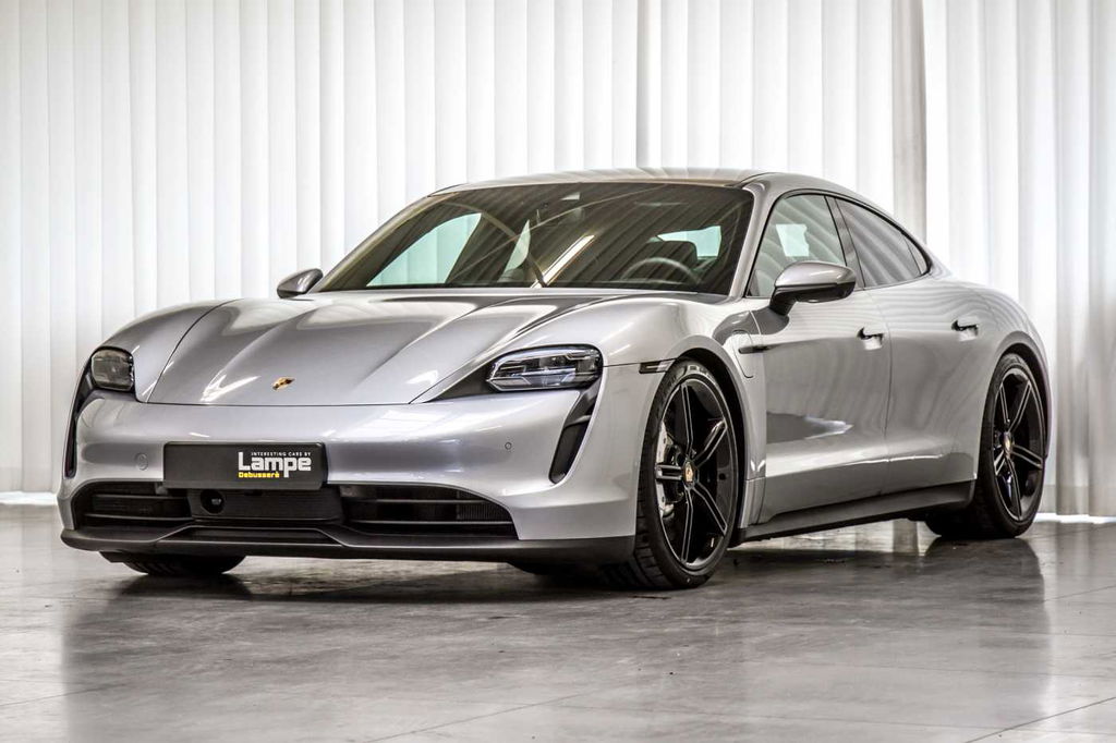 Porsche Taycan 4S