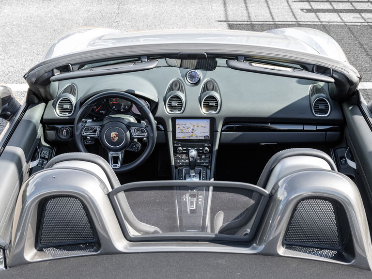 Porsche 718 Boxster T