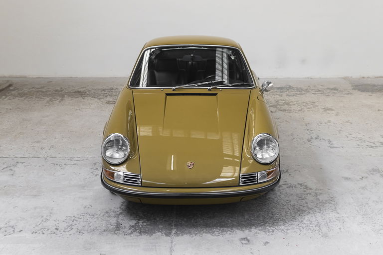 Porsche 911 T