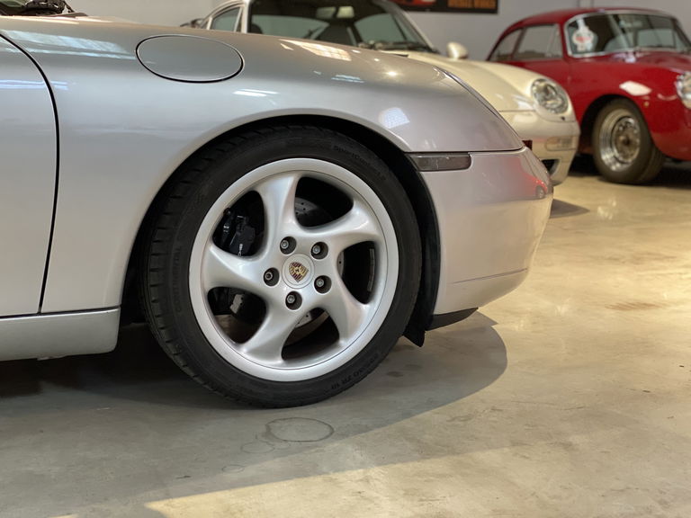 Porsche 996 Carrera