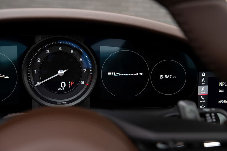 Porsche 992 Carrera 4S