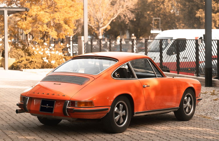 Porsche 911 E