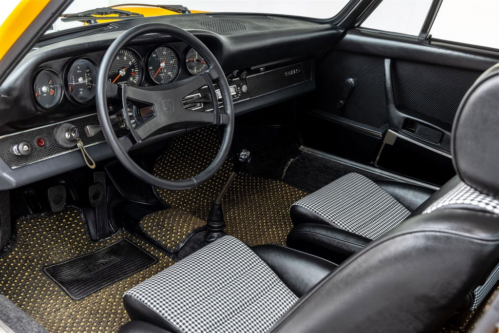 Porsche 911 S (F-Modell)