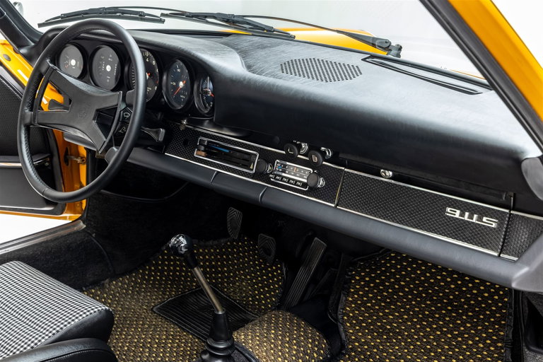 Porsche 911 S (F-Modell)