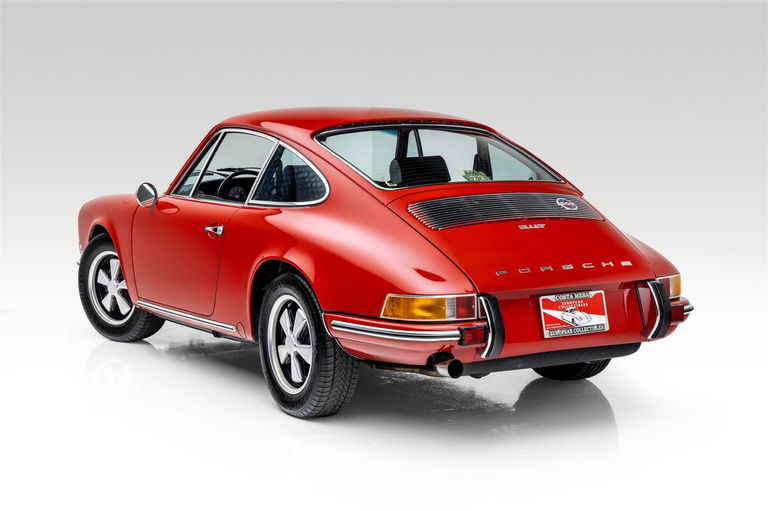 Porsche 911 T