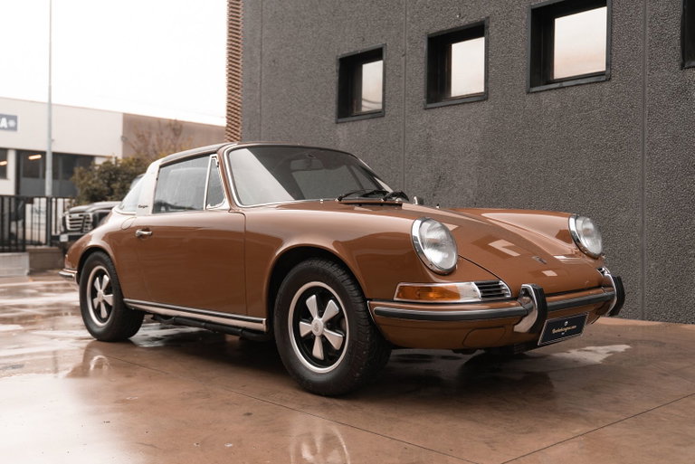 Porsche 911 T