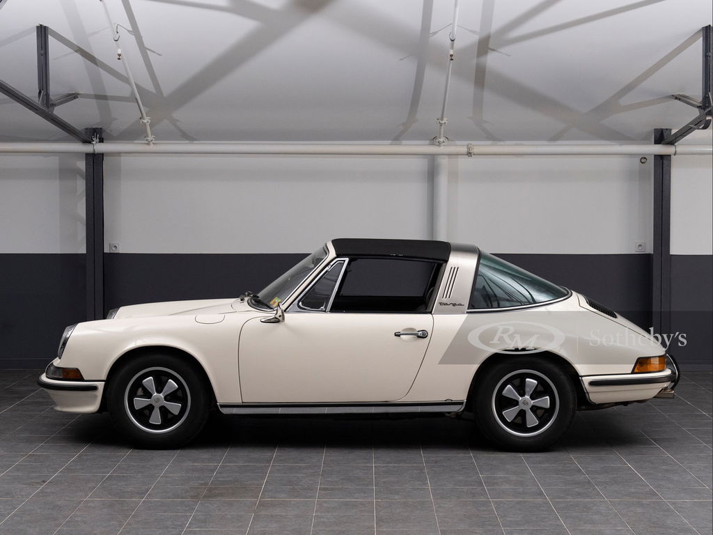 Porsche 911 S (F-Modell)