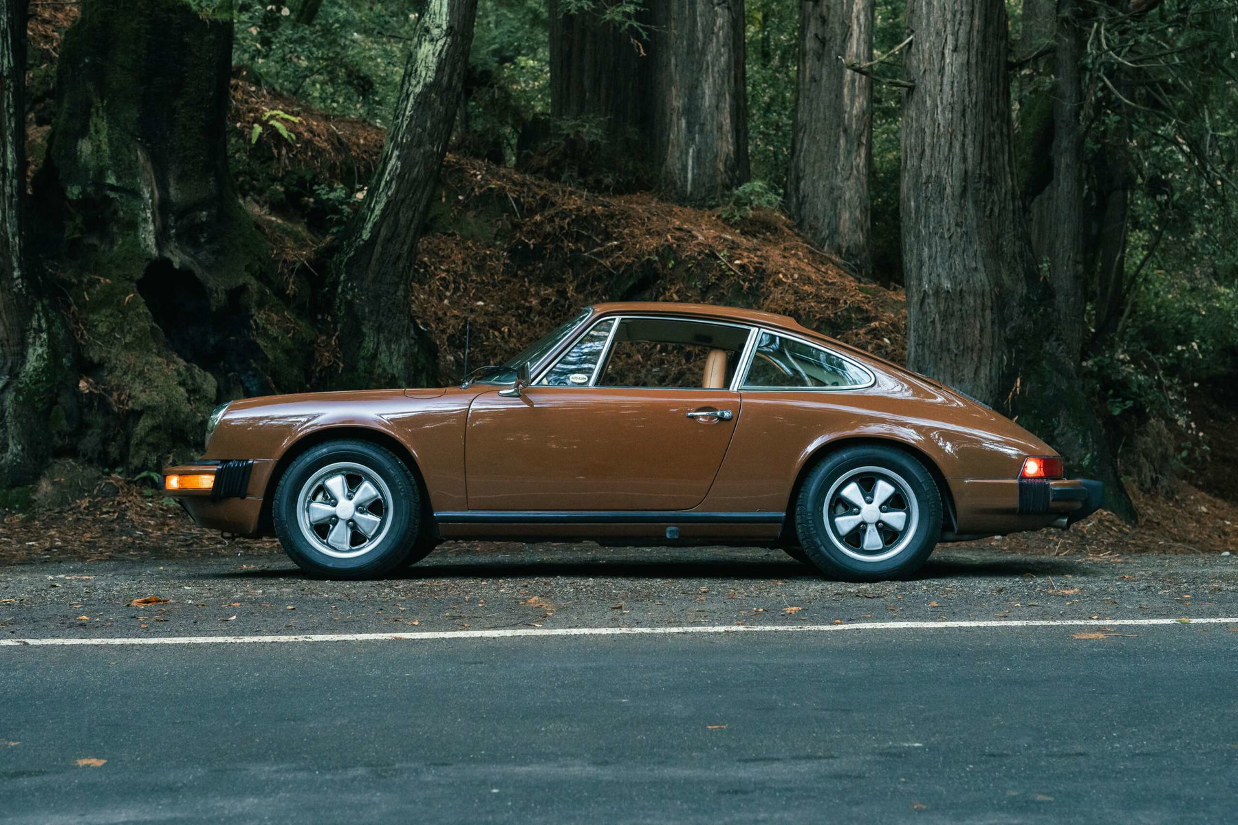 Porsche 911 (G-Modell) 1974 - elferspot.com - Marketplace for