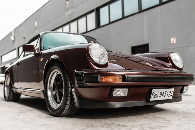 Porsche 911 Carrera 3.2