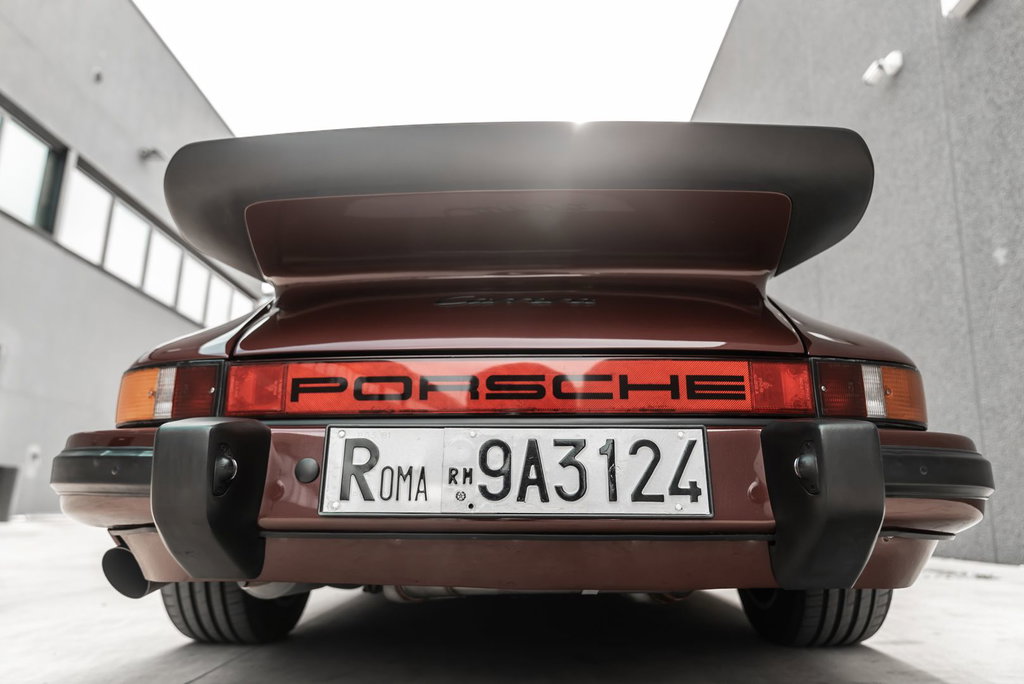 Porsche 911 Carrera 3.2